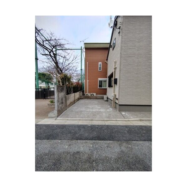 世田谷区北烏山6丁目戸建A号室 駐車場