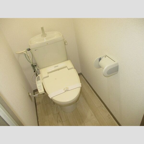 オプス・なのはな205号室 トイレ