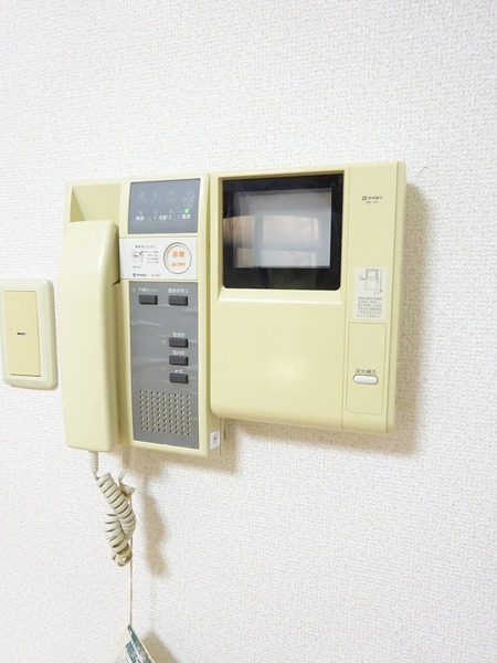 フェニックス芦花公園駅前弐番館107号室 同建物別部屋の参考画像