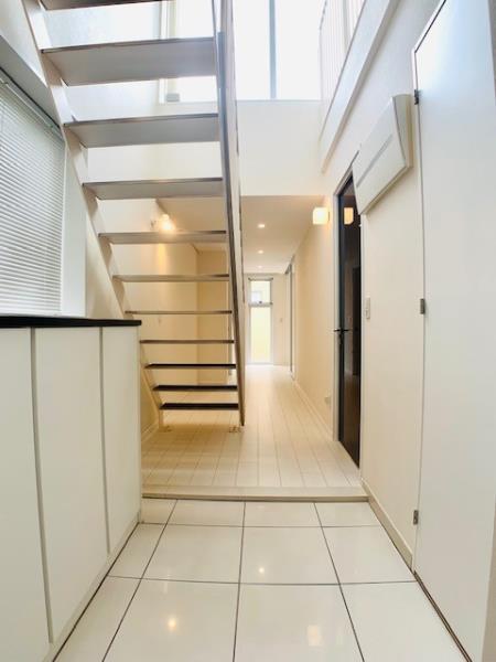 Ｂｒｉｌｌｉａ　ｉｓｔ　西麻布霞町 玄関