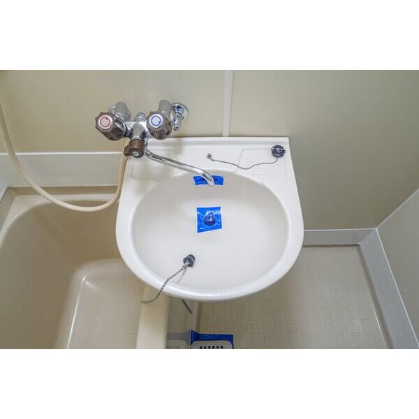 レオパレスブランカ0101号室 洗面