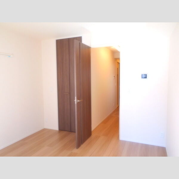 ロンサールⅡ108号室 洋室