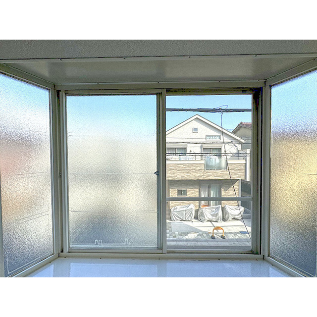 ユーハイツ201号室 出窓でインテリアも楽しめます！