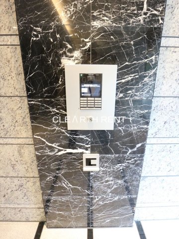 コンシェリア目白 ＴＨＥ ＧＲＡＮＤ ＲＥＳＩＤＥＮＣＥ4階 オートロックの安心セキュリティ