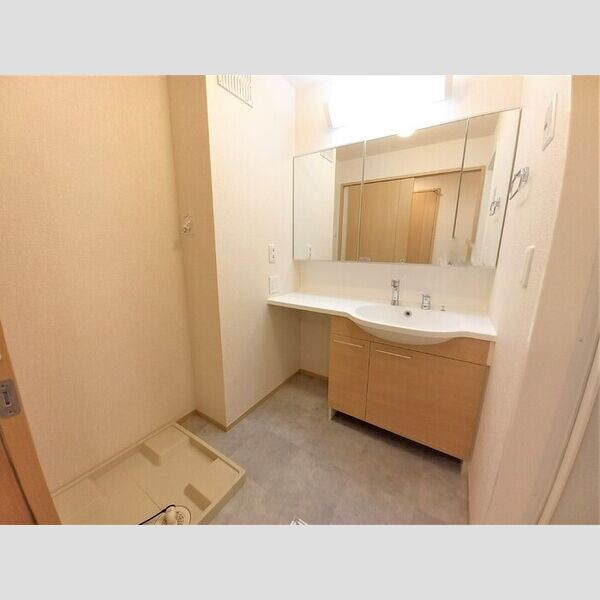 ヴィルクレール　Ⅰ301号室 ワイド洗髪洗面化粧台