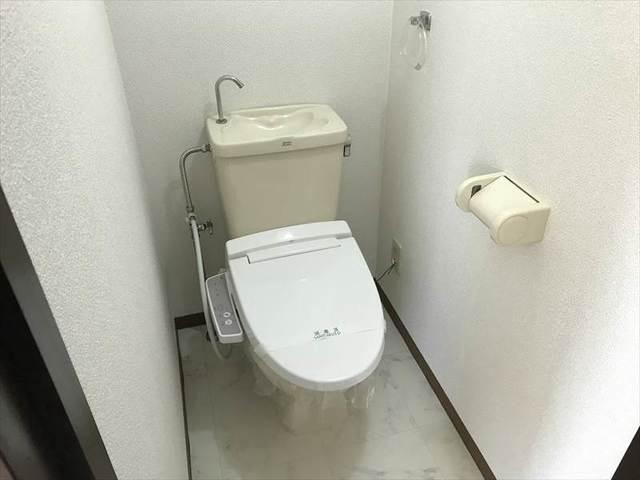 小田原市南町４丁目戸建1階 トイレ