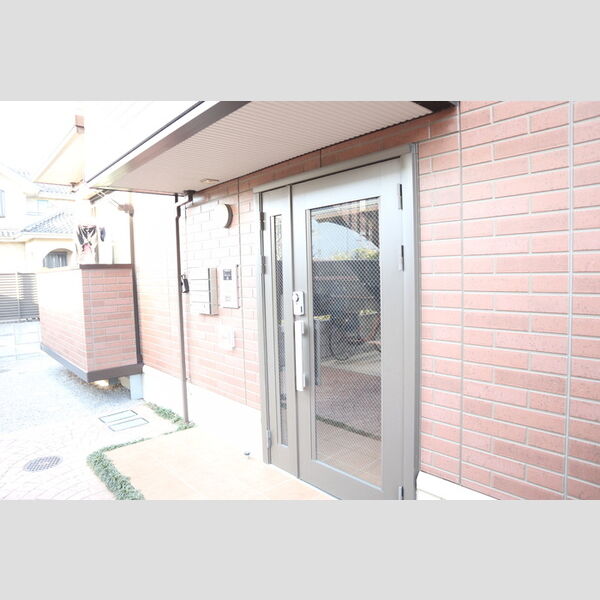 ボナール　B エントランス