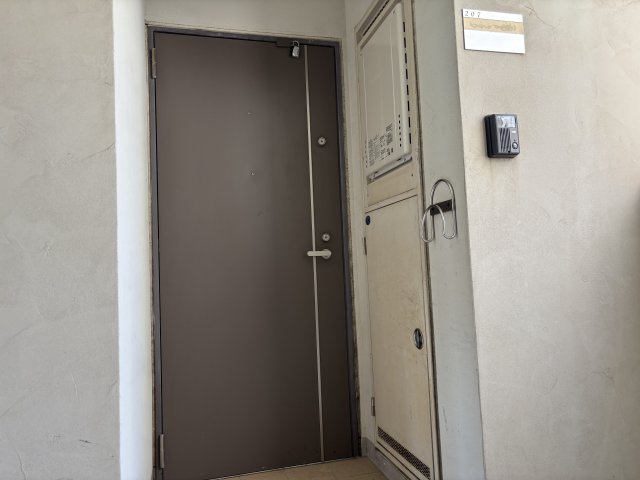 ＫＥＮＺＯ　ＨＡＵＳ　ｙｏｋｏｄａｉ アルコーブで安全に開閉出来ます