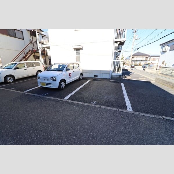 シティハイム 駐車場