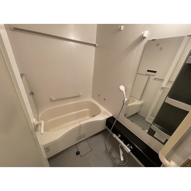 グランデュール千鳥0401号室 お風呂