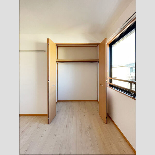 プリムヴェール　壱番館301号室 収納