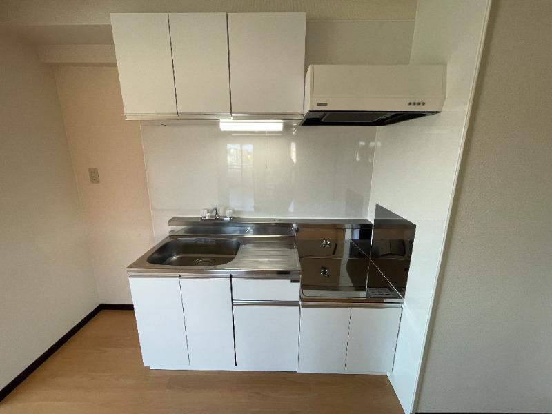 ルミエール岡村 キッチン