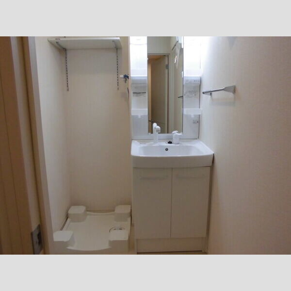 ブルーメ 洗髪洗面化粧台