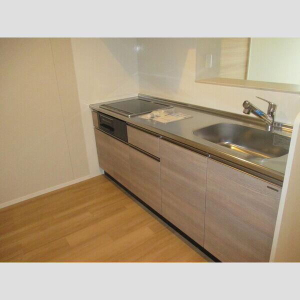 IS(イズ)703号室 IHシステムキッチン