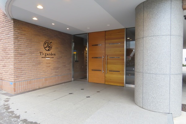 ブルームライフ向ヶ丘遊園 エントランス