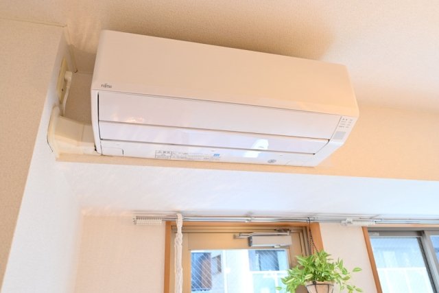 フレールK&Y エアコン/※家具・小物はイメージです