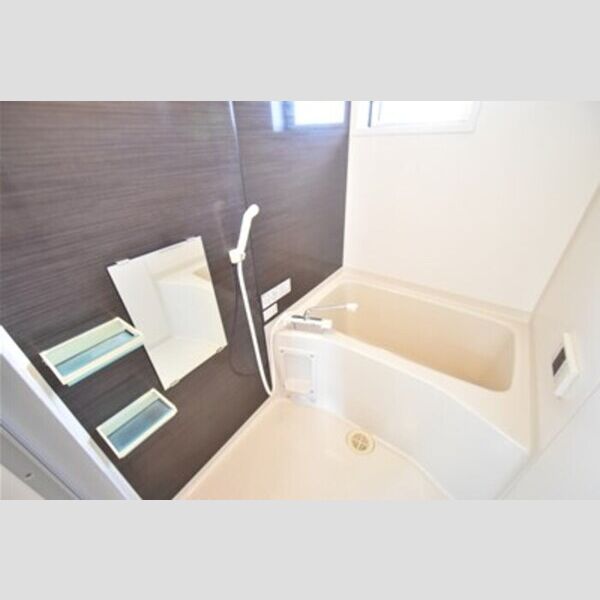 カーサフィオーレ　B バス