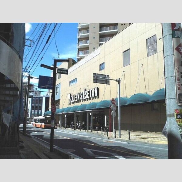 Noble raffiner北浦和305号室 クイーンズ伊勢丹北浦和店(570m)