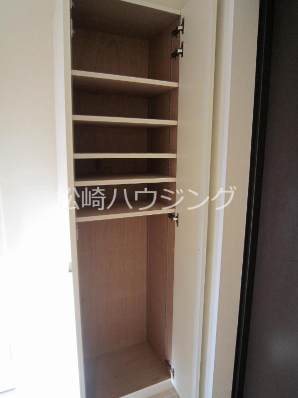 レジデンスK3 玄関