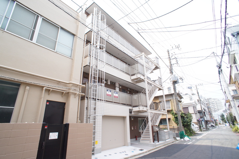 リブリ・西横浜4階 外観