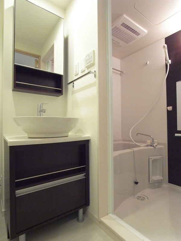 リブリ・グランカリテ1階 洗面