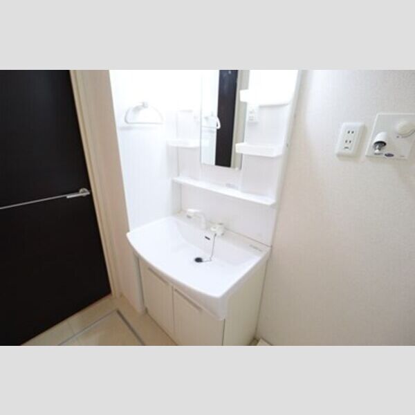 ソレアード 洗髪洗面化粧台