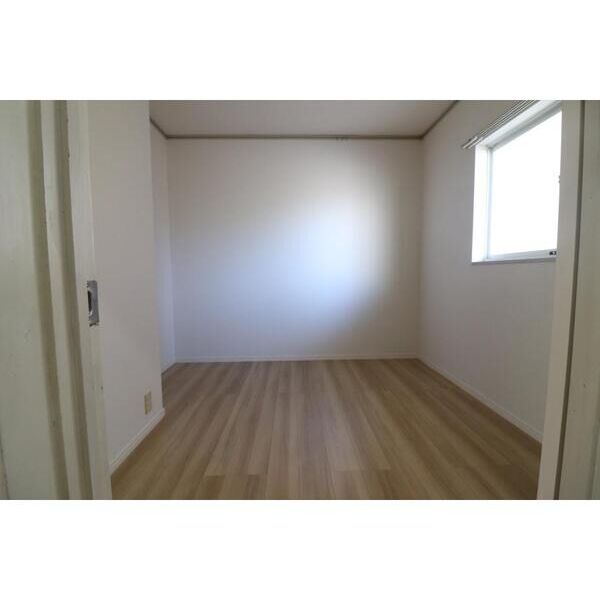 ラブリーホームB リビング