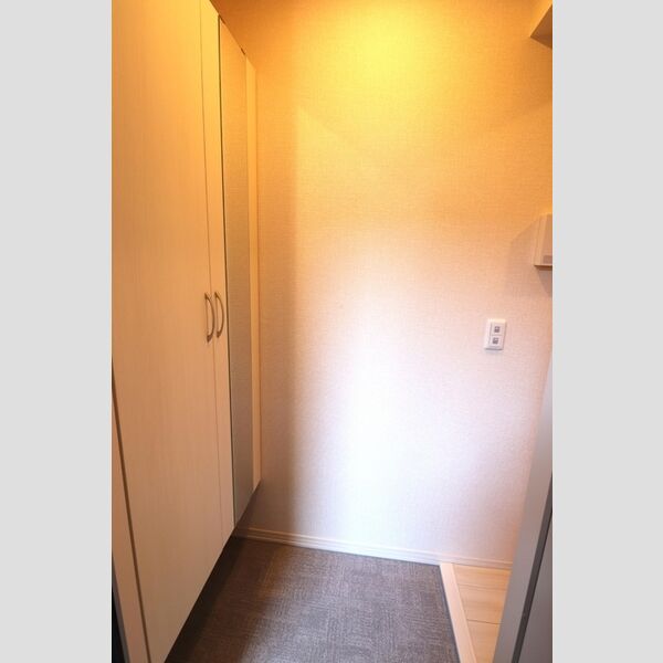 Des Ailes Trois 玄関