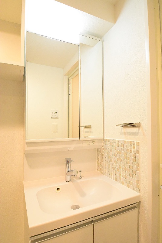 ステージグランデ本千葉 ※カラー異なります