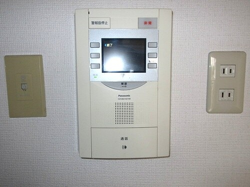 ライオンズマンション浮間公園4階 TVモニターインターホン
