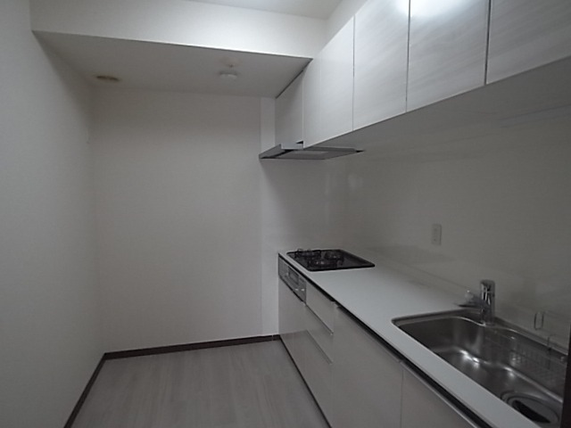セラビーヌーベル4階 キッチン