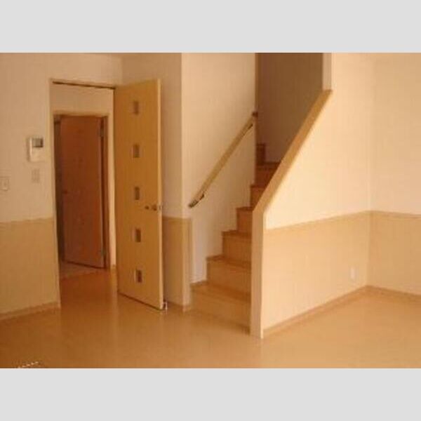 ロイヤルパレス　C・DC101号室 室内(階段)