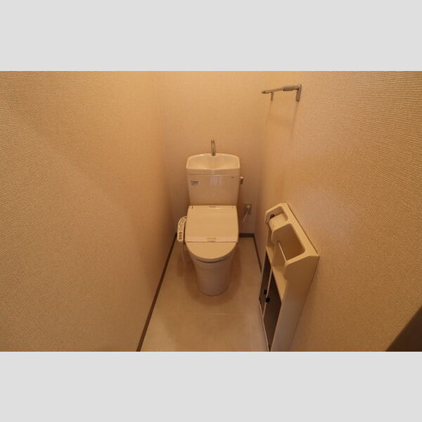 トマトノワ105号室 温水洗浄暖房便座