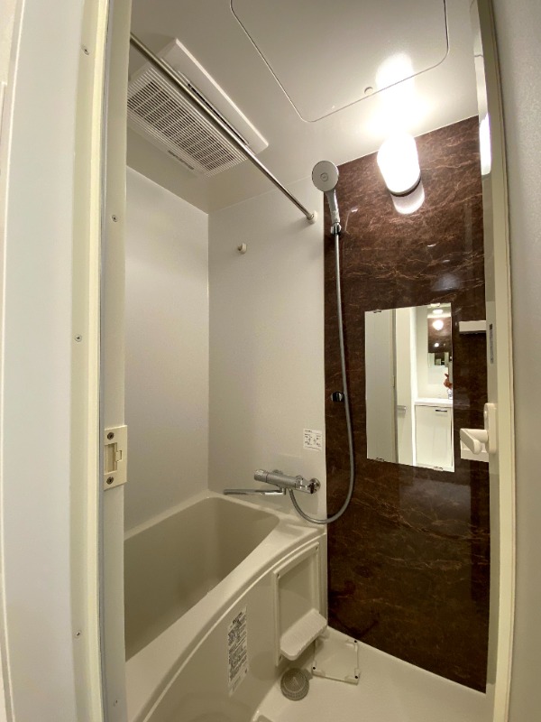 アンベリールマーロ横濱5階 お風呂