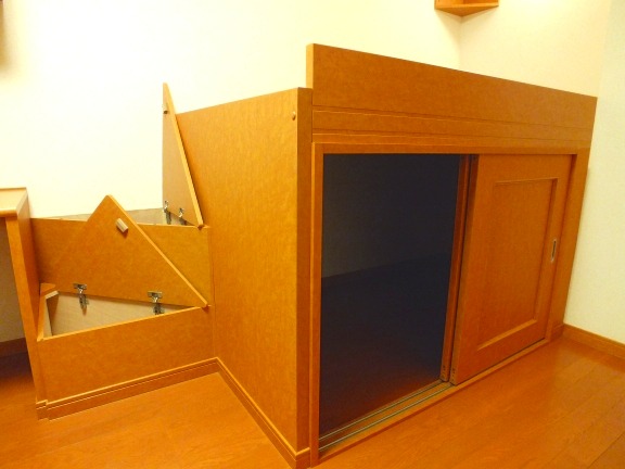 レオパレスメルベーユ 寝室