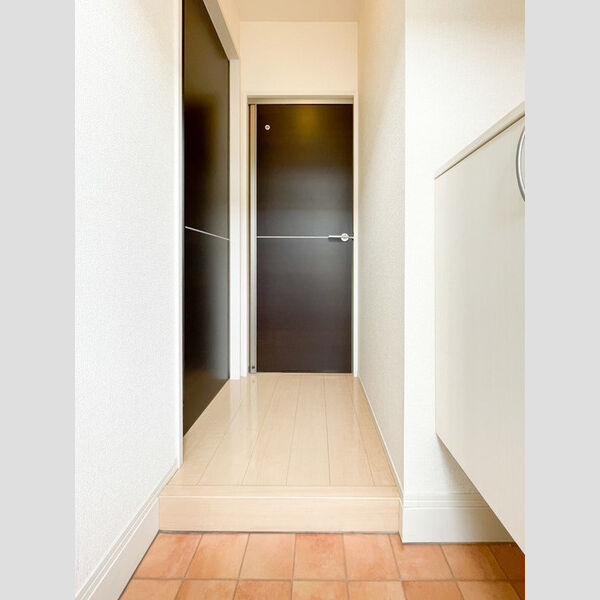 グレイン・ムーン 玄関