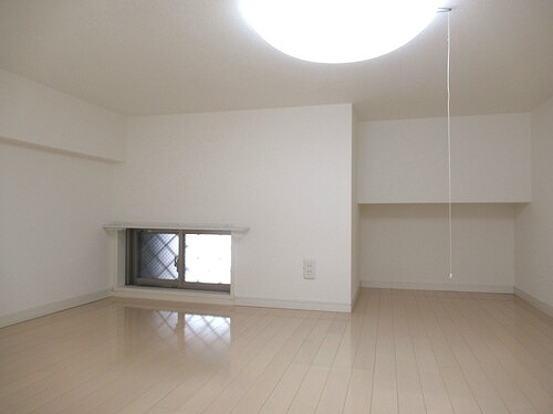 スタジオスクエア住吉3階 ロフト※同タイプ別部屋前回募集時2023.6撮影