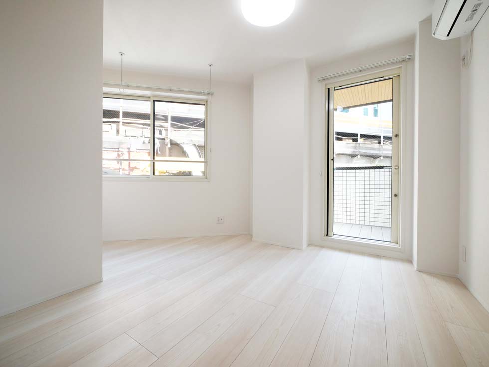 Chataigne　Foret　Otemachi 内観