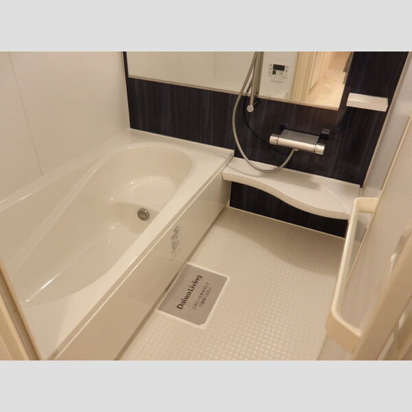 RHB幕張本郷 追い焚き給湯機能付き浴室