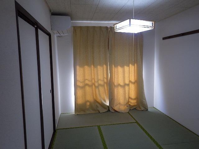 ツインシャトーAB リビング