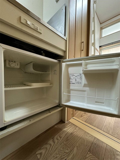 フェリーチェ鶴見イースト1階 ミニ冷蔵庫