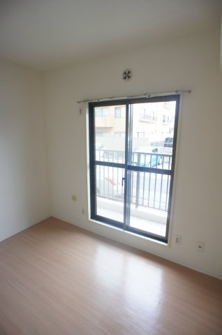 エクセルＤハイム ゆったりとしたリビングです