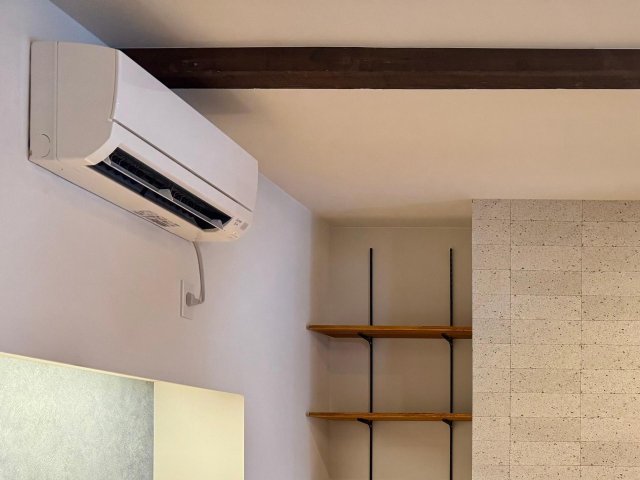 北欧ハウス緑町 新品エアコン