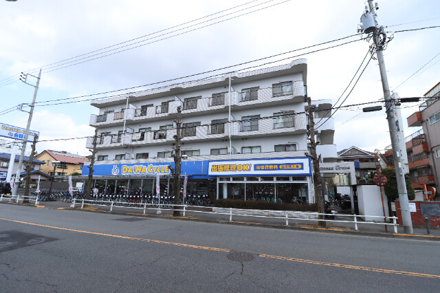 ハイネスグリューネ 外観！