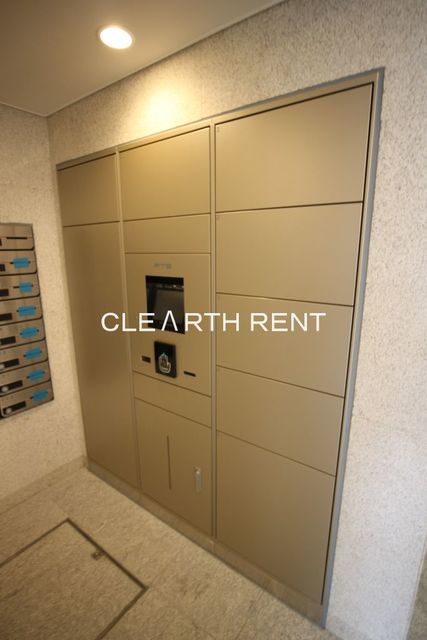 コンシェリア池袋 ＴＨＥ ＲＥＳＩＤＥＮＣＥ ＥＡＳＴ1階 宅配ボックス