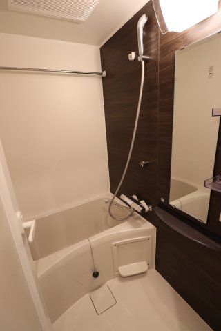 ジェノヴィア鵜の木0202号室 お風呂