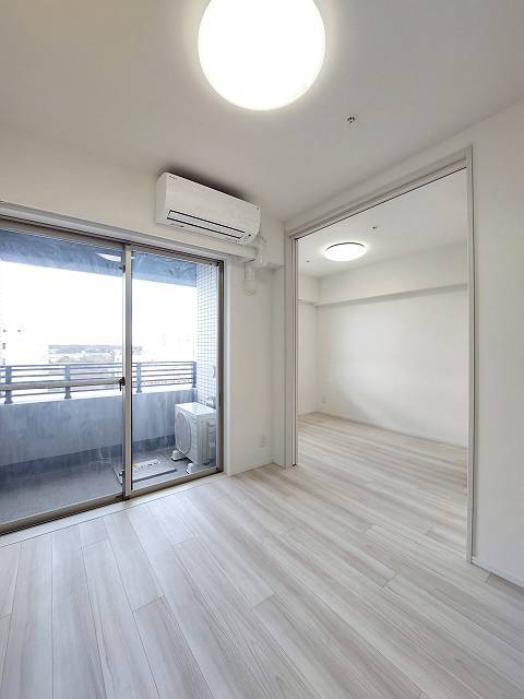 ガーラ・アヴェニュー調布 リビング