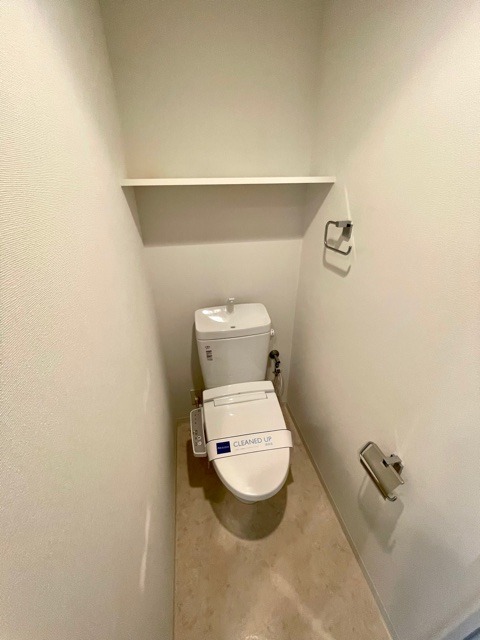 レジディア日本橋馬喰町Ⅱ11階 トイレ