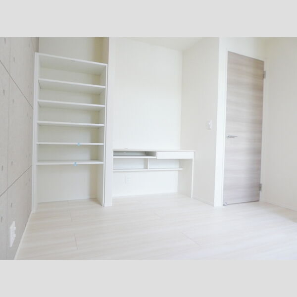 ベルクレスト301号室 洋室6帖