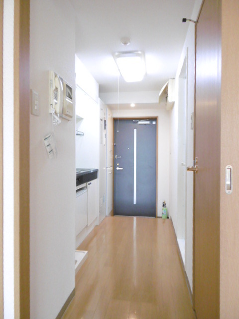 エクセレント0403号室 玄関